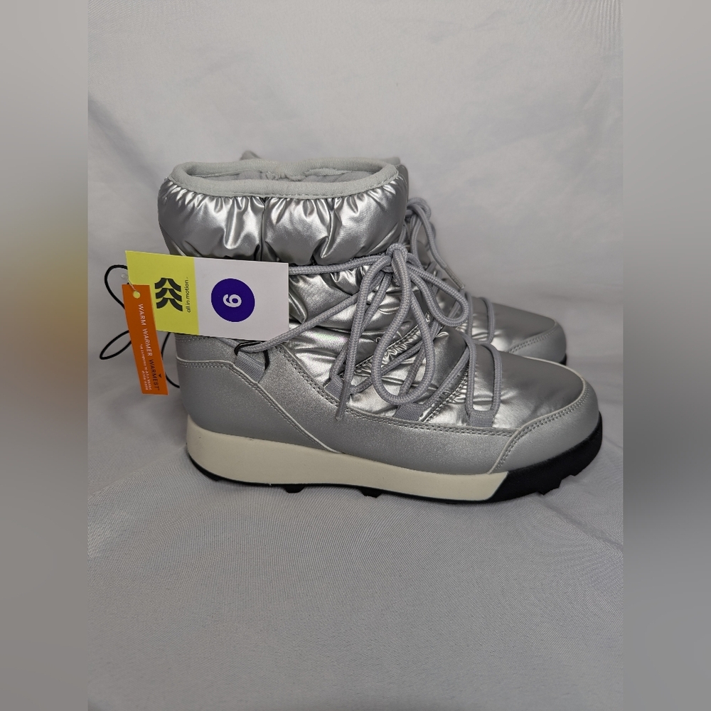 NWT All In Motion Women's Cara Silver Winter Boots Size 6